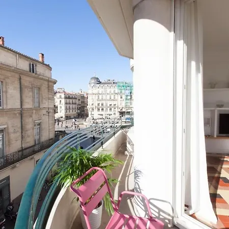 L'art Deco, Esprit Loft, Clim, Place Comedie Apartmán *