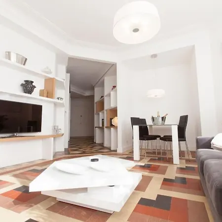L'art Deco, Esprit Loft, Clim, Place Comedie *